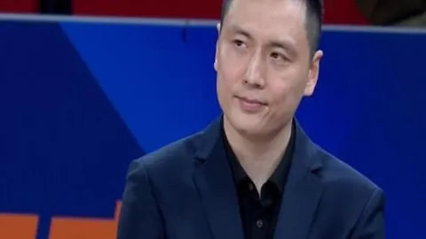 英雄联盟10赛事前瞻，战队备战悬念迭起